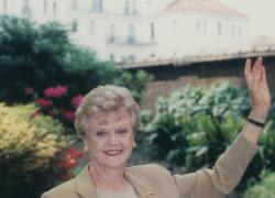 Angela Lansbury chi è: anni d'età, figli, marito, patrimonio della Signora in giallo