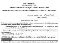 Lorenzo Fontana scrive "inpiegato" al posto di "impiegato" due volte:  la FOTO diventa virale nel web