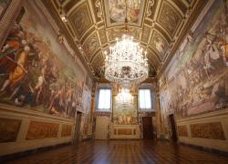 Palazzo Pitti, un milione di euro per il restauro della sala di Bona e degli Arazzi Valois 