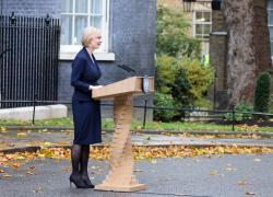Dimissioni Liz Truss, le reazioni. Russia: "Premier vergognoso",  Scozia: "Oltre la parodia"