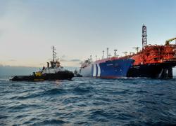 Rigassificatore di Piombino, via libera dalla Conferenza dei servizi. Giani: "Luogo più adatto per ospitare la nave"