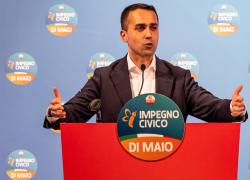 Dopo il flop alle elezioni Di Maio lascia la segreteria di Impegno civico: ora è fuori da tutto 