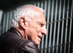 Addio a Dietrich Mateschitz, morto il creatore del marchio Red Bull: aveva 78 anni