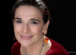 Lina Sastri, chi è: età, vita privata, marito, figli, film, canzoni, malattia
