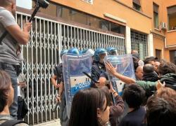 Roma, alla Sapienza convegno FdI: scontri tra collettivi di sinistra e polizia. “Via i fascisti” - VIDEO