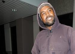 Kayne West, dopo Balenciaga anche Adidas chiude la collaborazione