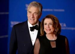 Usa: Paul Pelosi, il marito della speaker della Camera Nancy Pelosi, aggredito da un uomo armato di martello mentre era in casa
