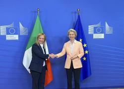 Meloni a Bruxelles chiede "titoli di debito europei" e "confini protetti". Meloni: "Hanno visto che non siamo marziani"