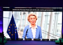 GenZ al teatro del Maggio di Firenze per il Next Generation Fest, l’evento dedicato alla Generazione Z