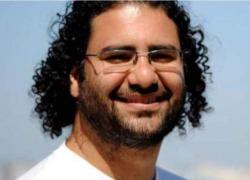 Egitto, dopo 200 giorni senza cibo, ora l&rsquo;attivista Alaa Abdel Fattah inizia lo sciopero della sete