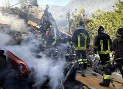 Esplosione in Sardegna a Tiana, in una villetta per fuga di gas: due feriti in codice rosso e due dispersi nelle macerie 