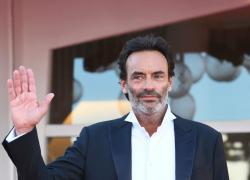 Anthony Delon età, fidanzata, figli, ex moglie, film, madre e padre famosi, libro