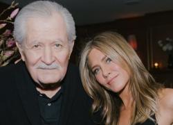 John Aniston, morto a 89 anni l'attore e star di soap opera padre di Jennifer
