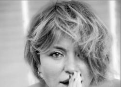 Caroline d'Andrea, produttrice e scrittrice con uno speciale angelo custode: Freddie Mercury dei Queen