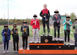 Usa, a Seattle il ragazzo trans Aspen Hoffman vince la gara di atletica femminile. Si era classificato 72esimo in quella maschile