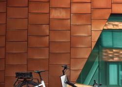 ANCMA, Bergamo vince l'Edizione 2022 di Urban Award: è la città più a misura di bici 


