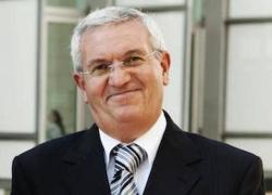 Omicidio a Favara, cardiologo ucciso dal paziente nel suo studio: estrae una pistola e gli spara