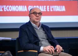 Prada, Andrea Guerra nominato Ceo del Gruppo: dagli alberghi, agli occhiali, allo slow food e infine alle borse 