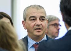 Bankitalia boccia la manovra, Fazzolari (FdI) replica: "Esprime visione delle banche". E poi: "No proroga del superbonus"