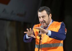 Ponte sullo Stretto, Salvini tira dritto: "Nella manovra ci sarà il finanziamento per il progetto"