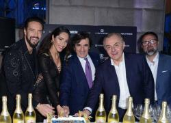 Calendario For Men 2023, protagonista la modella venezuelana Delia Duran