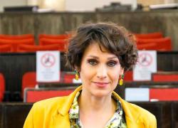 Milano, in Consiglio Comunale per la prima volta una donna. Elena Buscemi (PD), politica, violoncellista e triatleta 