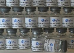 Vaccino Covid, in Israele scomparso il contratto firmato con Pfizer sulla condivisione delle informazioni epidemiologiche

