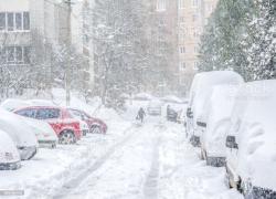 New York, tempesta d’inverno, dichiarato lo stato d'emergenza: 2.300 voli cancellati e temperature glaciali 