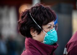 Covid, Cina elimina quarantena per chi arriva dall'estero. Il Giappone chiede il tampone a chi arriva da Pechino
