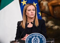 Direttiva Ue per rendere le "case green" entro il 2030, Meloni non ci sta. FdI: "Patrimoniale camuffata"