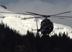 Wef, élite arrivano a Davos in jet privato per chiedere sacrifici e zero emissioni. Von Der Leyen e lady Zelensky in elicottero – VIDEO