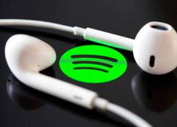 Spotify licenzia 600 dipendenti, il 6% del personale. Altri tagli per le big tech dopo Amazon, Google e Microsoft