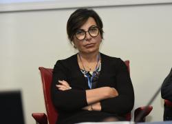 Stato di emergenza Covid-19, Gismondo: "Può essere un mezzo di controllo per i governi. Quella dell'Oms è strategia politica"