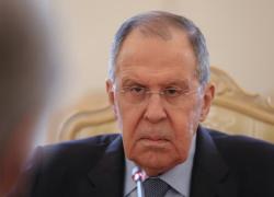 Ucraina, Lavrov: "Occidente vuole neutralizzarci per decenni, ma ne usciremo più forti"
