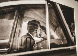 San Valentino, speciale apertura gratuita di Villa Bardini di Firenze per la mostra dedicata a Elliott Erwitt
