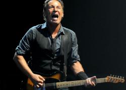 Bruce Springsteen abbandonato dai fan, biglietti dei concerti troppo cari