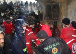 Aleppo conquistata dai ribelli jihadisti, migliaia di civili in fuga, Onu avvia evacuazione, diversi italiani nel primo convoglio