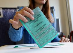 Affluenza Elezioni Regionali più bassa di sempre: nel Lazio al 37,2%  e in Lombardia al 41,6%