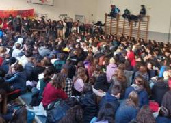 Milano, Manzoni e Tito Livio “okkupati”: studenti fancazzisti tra cine-fumo e diritti negati