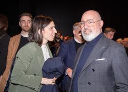Primarie Pd, Bonaccini prende il largo nel voto degli iscritti, ora è 20 punti sopra a Elly Schlein (54,35% a 33,7%)