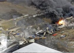 Usa, treno deragliato in Ohio: rinvio penale ai danni della compagnia ferroviaria Norfolk Southern