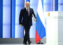 Putin allo stadio Lushniki per il  Concerto patriottico: "In Ucraina battaglia per la nostra gente" - VIDEO
