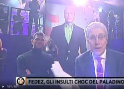 Mario Giordano risponde a Fedez: "I miei testicoli si sono staccati, tutto regolare. Lei porti rispetto" - VIDEO