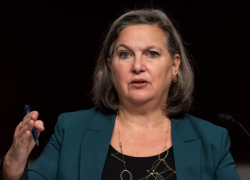 Victoria Nuland, dimissioni del vicesegretario di Stato Usa,  accusata di aver speso 10 mld di $ e per il colpo di stato di Maidan e il rovesciamento di Yanukovich