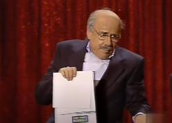 Teo Teocoli imita Costanzo durante il programma Il Teo - Sono tornato normale (2004)  - VIDEO