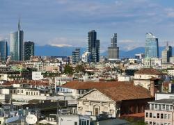 Affitti da record in Italia, crescita del 12,7% in un anno, Milano città più cara (23,5 €/m²), Cosenza la più economica (5,6 €/m²)