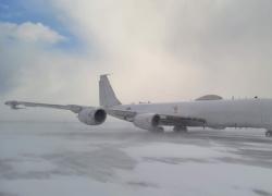 Usa, "aereo dell'apocalisse" atterrato in Islanda: monito alla Russia su conflitto nucleare