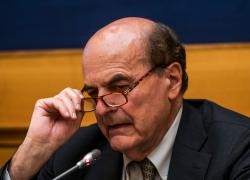 Primarie Pd, risorge Bersani: "Schlein? Non escludo di riprendere la tessera del PD"