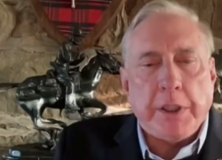 Ucraina,  Douglas MacGregor: "NATO ha inviato 20000 soldati polacchi. Combattiamo l'inevitabile"
