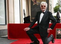 Giancarlo Giannini, stella sulla Walk of Fame di Hollywood: secondo attore italiano nella storia